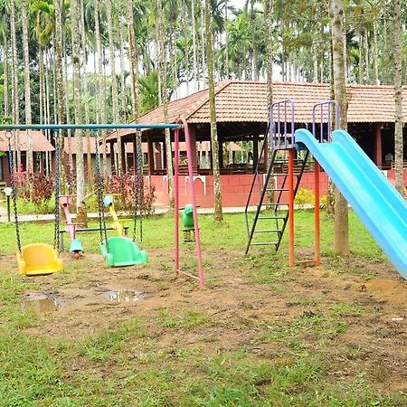 La Flora Prakruth Resort Coorg Madikeri Ngoại thất bức ảnh