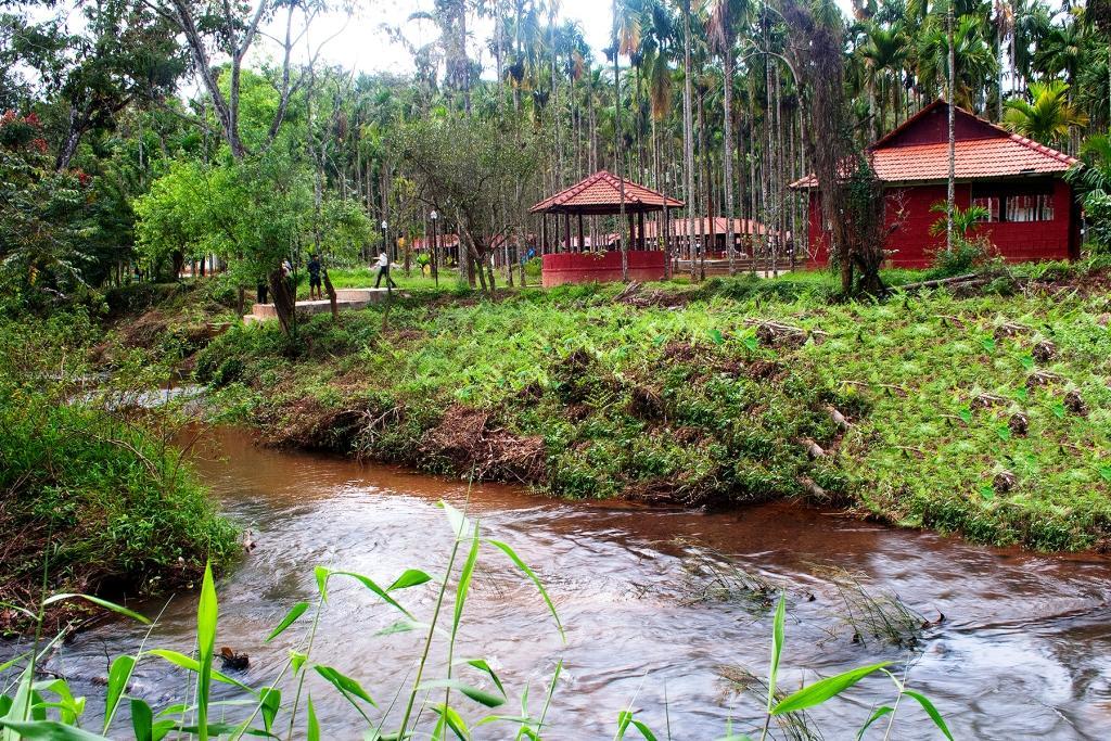 La Flora Prakruth Resort Coorg Madikeri Ngoại thất bức ảnh